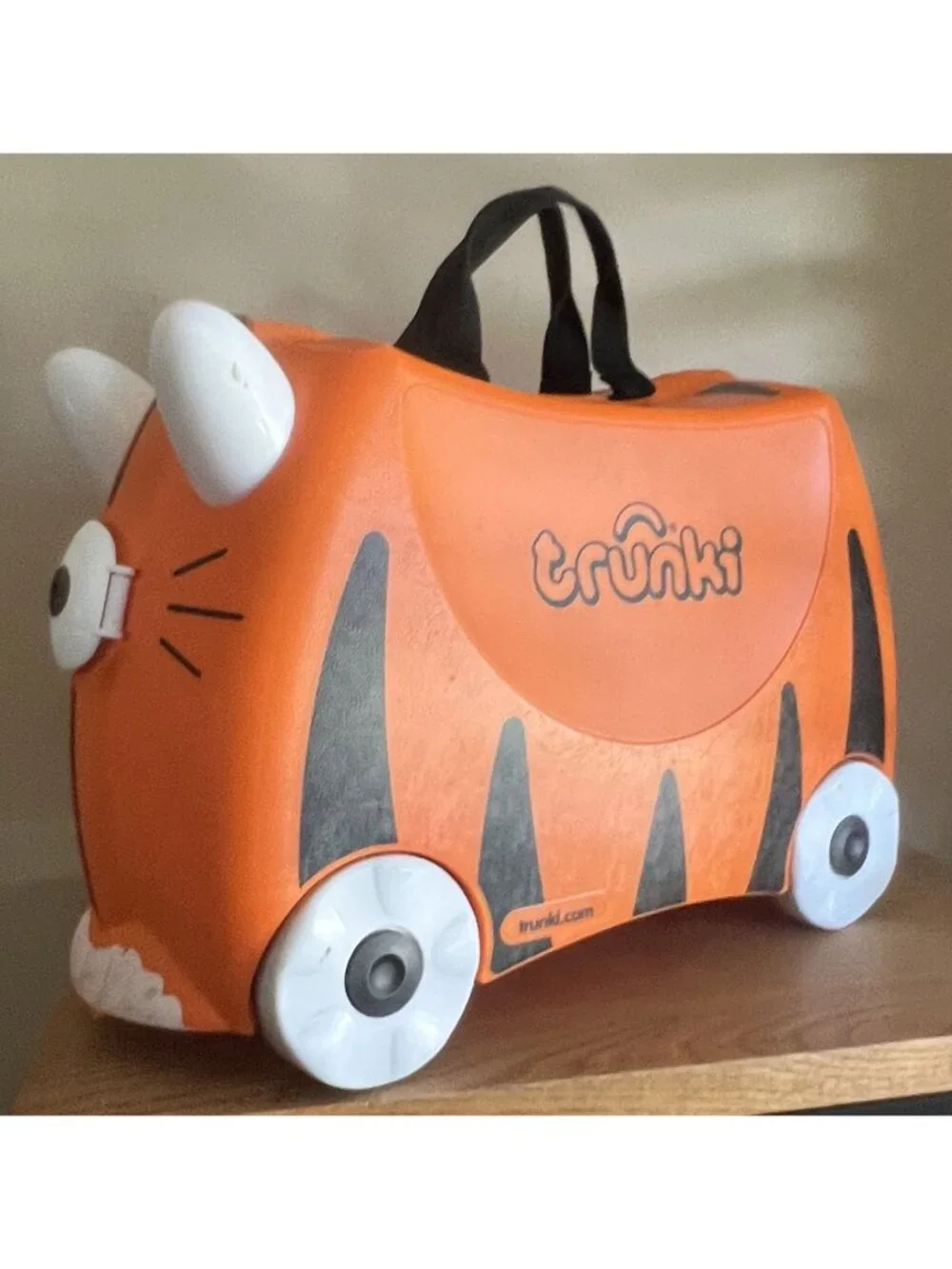 Trunki Kids' Ride On Hardside Carry On Suitcase - Tipu Tiger Luggage Travel